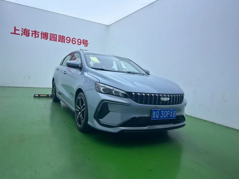 Geely Binrui 2024 Binrui COOL 1.5T DCT Edición Dragón exterior foto 3 Geely Binrui 2024 Binrui COOL 1.5T DCT Edición Dragón exterior foto 3