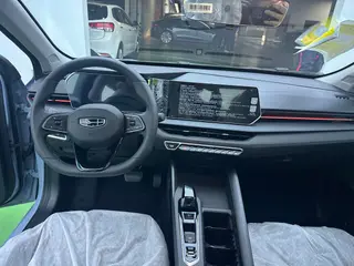 Geely Binrui 2024 Binrui COOL 1.5T DCT Edición Dragón interior foto 6 Geely Binrui 2024 Binrui COOL 1.5T DCT Edición Dragón interior foto 6
