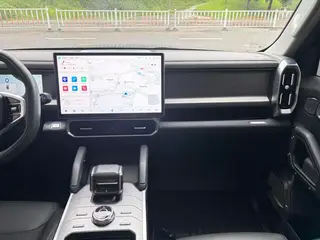 Jetour T2 2023 1.5TD Two-wheel drive Discover PRO interior photo 11 Jetour T2 2023 1.5TD Two-wheel drive Discover PRO interior photo 11