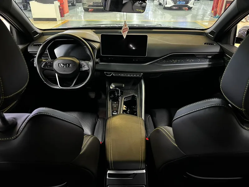 Geely Preface 2024 1.5T Longteng Edition exterior photo 5 Geely Preface 2024 1.5T Longteng Edition exterior photo 5