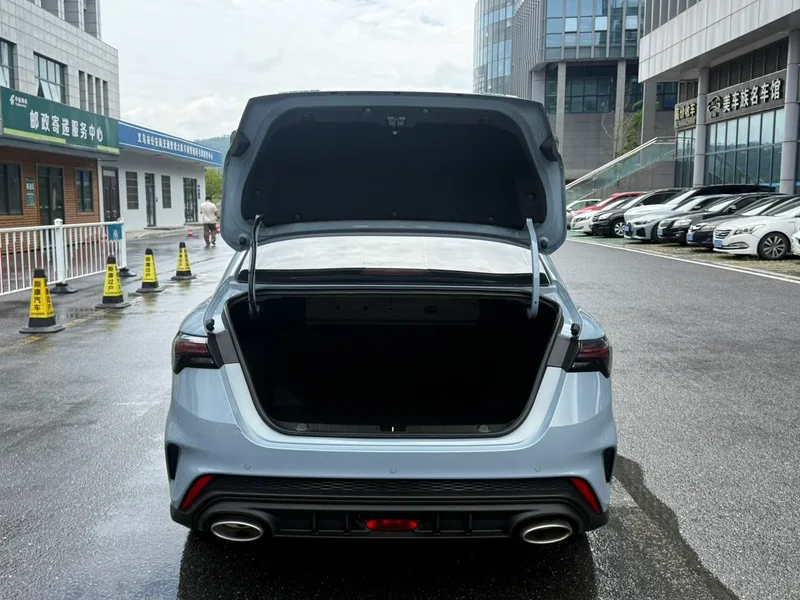 Geely Binrui 2024 Binrui COOL 1.5T DCT Edición Dragón interior foto 14 Geely Binrui 2024 Binrui COOL 1.5T DCT Edición Dragón interior foto 14