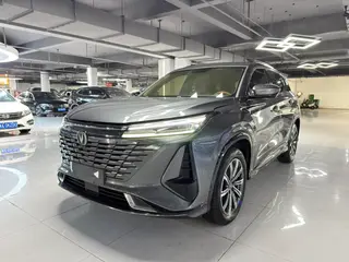 Changan CS75 PLUS 2023 Третье поколение 1.5T Автоматический премиум-класса