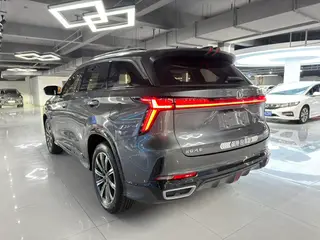 Changan CS75 PLUS 2023 Tercera generación 1.5T Tipo de lujo automático exterior foto 6 Changan CS75 PLUS 2023 Tercera generación 1.5T Tipo de lujo automático exterior foto 6