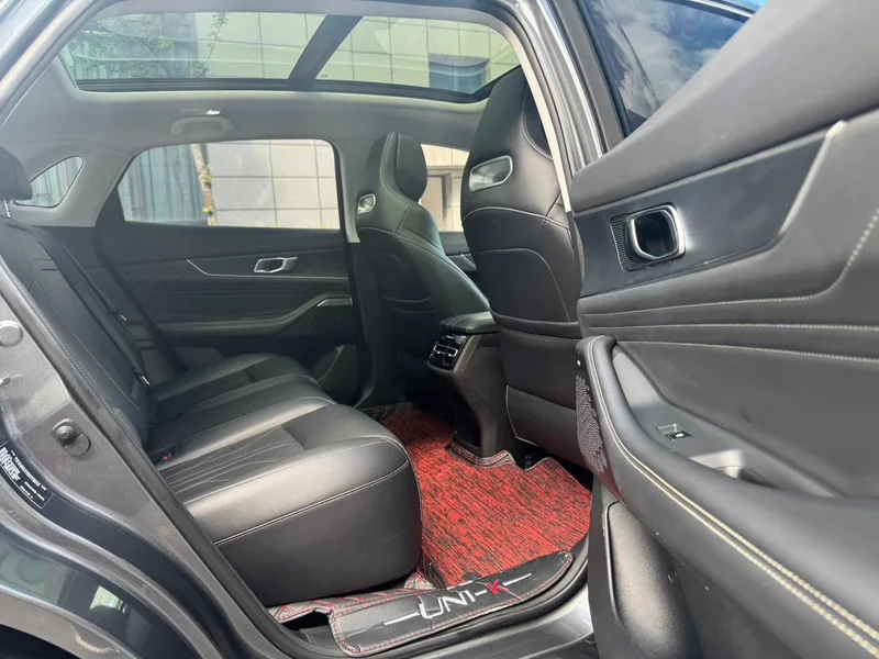 Changan UNI-K 2024 2.0T Yue Shang Type interior photo 11 Changan UNI-K 2024 2.0T Yue Shang Type interior photo 11