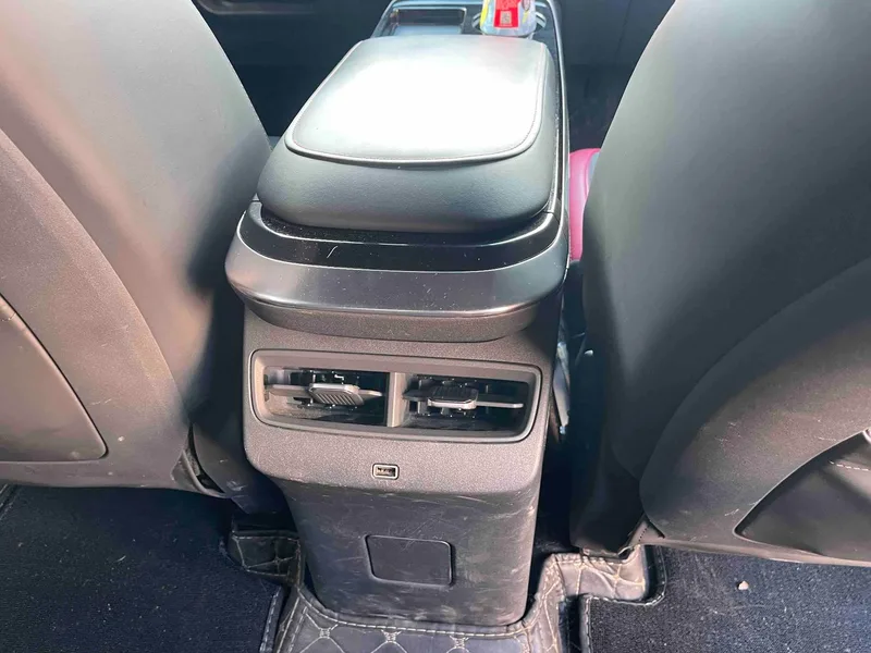 Jetour Dasheng 2022 1.6T DCT King MAX interior photo 19 Jetour Dasheng 2022 1.6T DCT King MAX interior photo 19