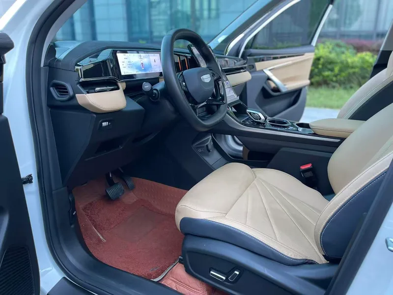 Geely Boyue L 2024 1.5TD DCT Version de luxe extérieur photo 8