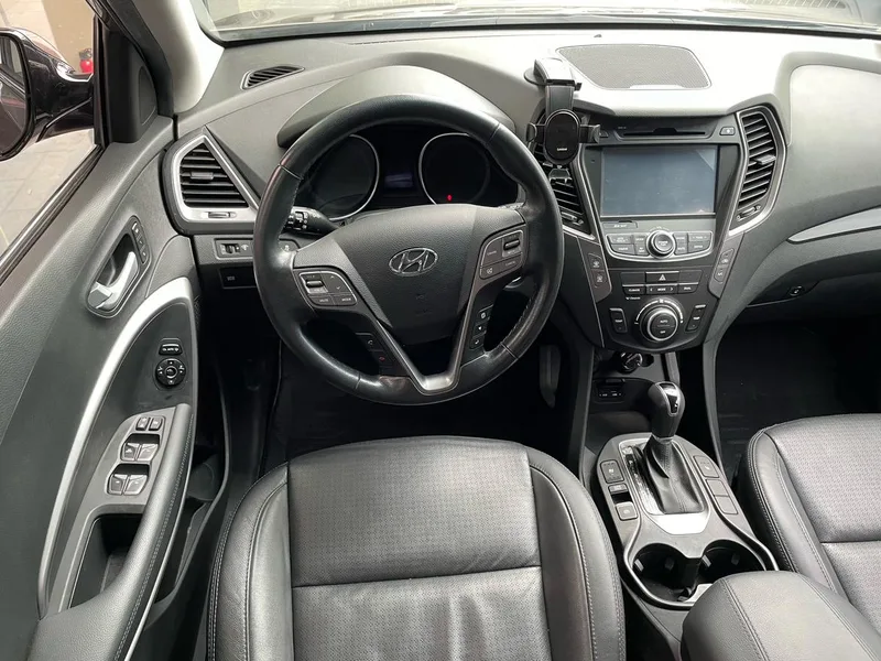 Hyundai Santa Fe 2013 Mise à jour 2.0T Type noble à quatre roues motrices automatique intérieur photo 10
