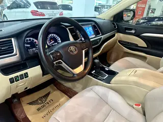 Toyota Highlander 2021 2.0T Édition Élite à quatre roues motrices 7 Siège extérieur photo 6