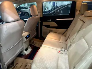 Toyota Highlander 2021 2.0T Édition Élite à quatre roues motrices 7 Siège extérieur photo 9