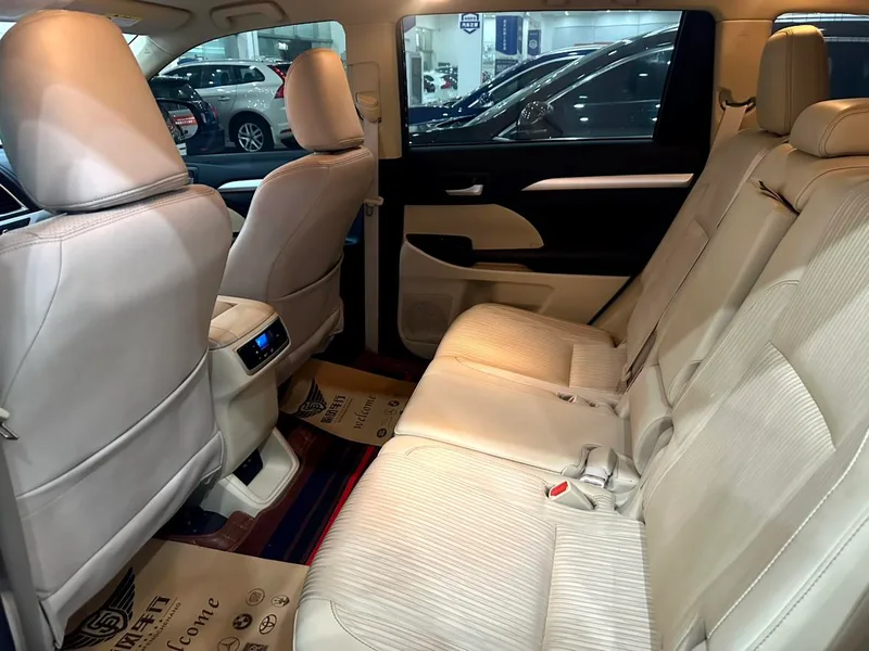 Toyota Highlander 2021 2.0T Édition Élite à quatre roues motrices 7 Siège extérieur photo 9