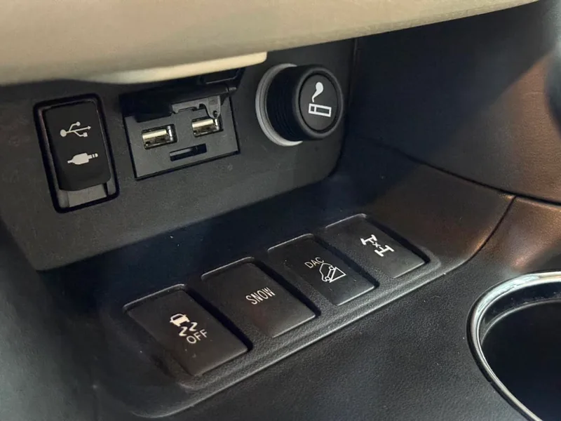 Toyota Highlander 2021 2.0T Édition Élite à quatre roues motrices 7 Siège intérieur photo 12