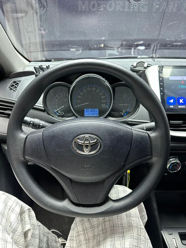 Toyota Vios 2019 1.5L CVT Version Zhixing intérieur photo 11 Toyota Vios 2019 1.5L CVT Version Zhixing intérieur photo 11