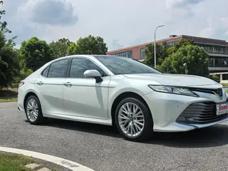 Toyota Camry 2019 2.5G Version de luxe État VI extérieur photo 2 Toyota Camry 2019 2.5G Version de luxe État VI extérieur photo 2