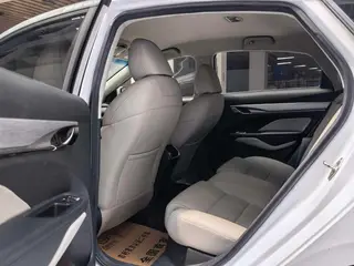 Geely Binrui 2018 14T CVT Version colorée intérieur photo 12