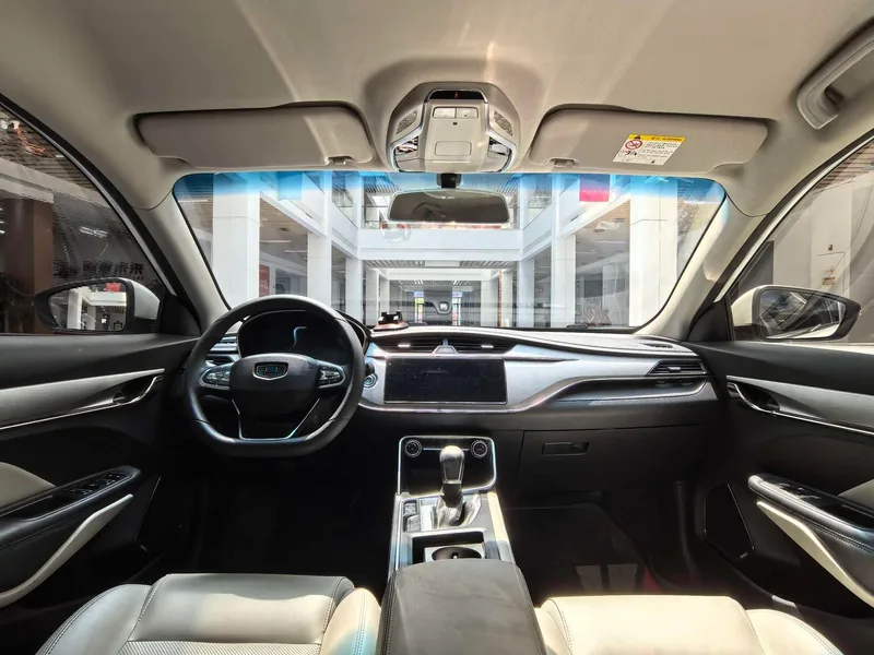 Geely Binrui 2018 14T CVT Version colorée intérieur photo 13