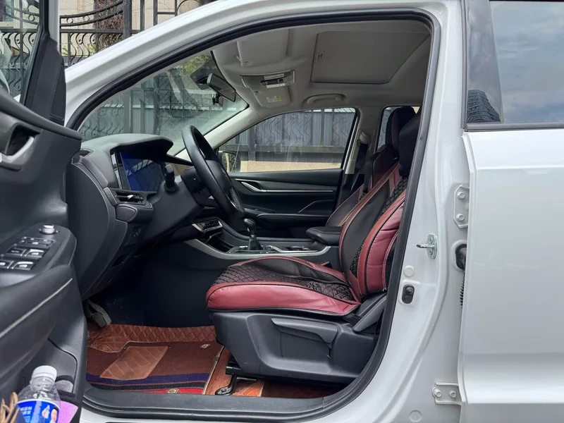 Changan CS55 PLUS 2020 1.5T Manual dazzle color type exterior photo 5 Changan CS55 PLUS 2020 1.5T Manual dazzle color type exterior photo 5