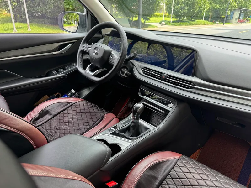 Changan CS55 PLUS 2020 1.5T Manual dazzle color type exterior photo 7 Changan CS55 PLUS 2020 1.5T Manual dazzle color type exterior photo 7