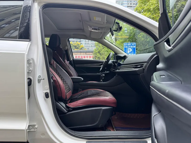 Changan CS55 PLUS 2020 1.5T Manual dazzle color type exterior photo 8 Changan CS55 PLUS 2020 1.5T Manual dazzle color type exterior photo 8