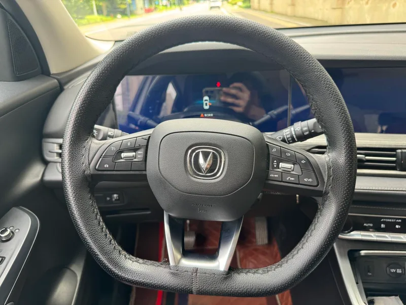 Changan CS55 PLUS 2020 1.5T Manual dazzle color type interior photo 13 Changan CS55 PLUS 2020 1.5T Manual dazzle color type interior photo 13
