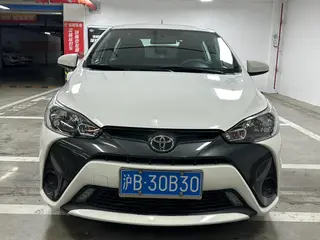 Toyota Yaris L 2017 1.5E CVT Ускоренная обновленная версия экстерьер фото 2 Toyota Yaris L 2017 1.5E CVT Ускоренная обновленная версия экстерьер фото 2