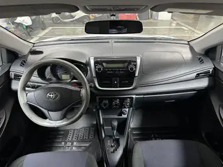 Toyota Yaris L 2017 1.5E CVT Ускоренная обновленная версия интерьер фото 11 Toyota Yaris L 2017 1.5E CVT Ускоренная обновленная версия интерьер фото 11