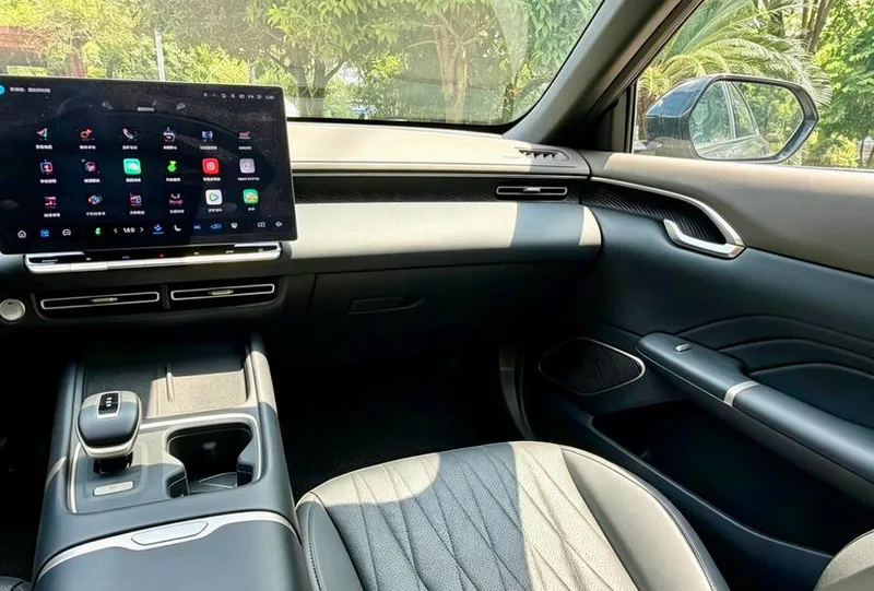 Changan Eado 2026 Fourth generation 1.5T DCT 500Bar Smart Enjoyment interior photo 10 Changan Eado 2026 Fourth generation 1.5T DCT 500Bar Smart Enjoyment interior photo 10