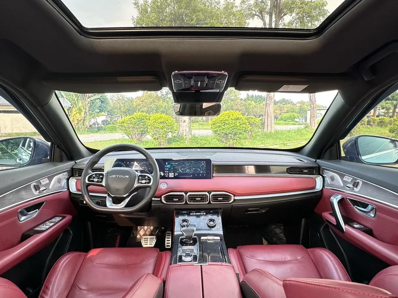 Jetour X70 PLUS 2021 1.6T DCT Tierra Pro 5 Asiento interior foto 15 Jetour X70 PLUS 2021 1.6T DCT Tierra Pro 5 Asiento interior foto 15