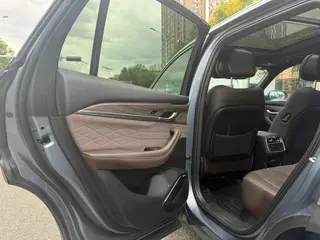 Geely Monjaro 2026 2.0TD High-power automatic four-wheel drive oriental obsidian full moon version interior photo 12 Geely Monjaro 2026 2.0TD High-power automatic four-wheel drive oriental obsidian full moon version interior photo 12