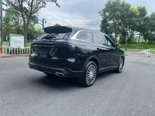 Chery Tiggo 8L 2024 2.0T Automatic Luxury Edition interior photo 8 Chery Tiggo 8L 2024 2.0T Automatic Luxury Edition interior photo 8