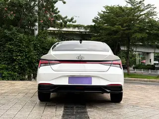 Hyundai Elantra 2021 1.5L CVT GLX Version d'élite extérieur photo 5 Hyundai Elantra 2021 1.5L CVT GLX Version d'élite extérieur photo 5