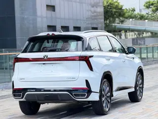 Changan CS75 PLUS 2026 Wisdom Champion Edition 1.5T New Blue Whale Smart Navigation Model exterior photo 2 Changan CS75 PLUS 2026 Wisdom Champion Edition 1.5T New Blue Whale Smart Navigation Model exterior photo 2