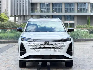 Changan CS75 PLUS 2026 Wisdom Champion Edition 1.5T New Blue Whale Smart Navigation Model exterior photo 3 Changan CS75 PLUS 2026 Wisdom Champion Edition 1.5T New Blue Whale Smart Navigation Model exterior photo 3