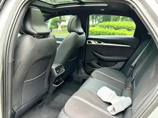 Geely Preface 2026 2.0T Oriental Yao Version Wangyue intérieur photo 10 Geely Preface 2026 2.0T Oriental Yao Version Wangyue intérieur photo 10