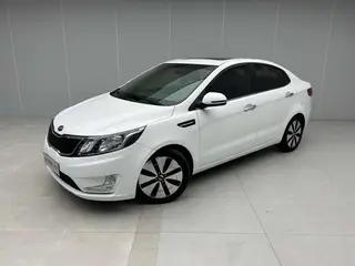 Kia K2 2012 Трёхобъёмный 1.6L AT Premium Памятное издание
