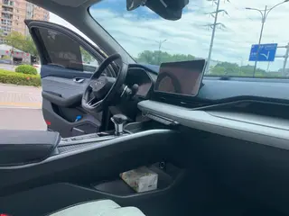 Geely Preface 2021 2.0T Acabado premium interior foto 16