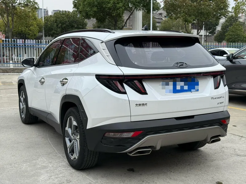 Hyundai Tucson 2022 Tucson L 1.5T LUX Versión de lujo de tracción a dos ruedas N Line exterior foto 5