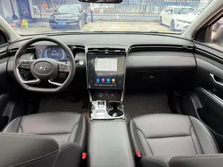 Hyundai Tucson 2022 Tucson L 1.5T LUX Versión de lujo de tracción a dos ruedas N Line interior foto 13