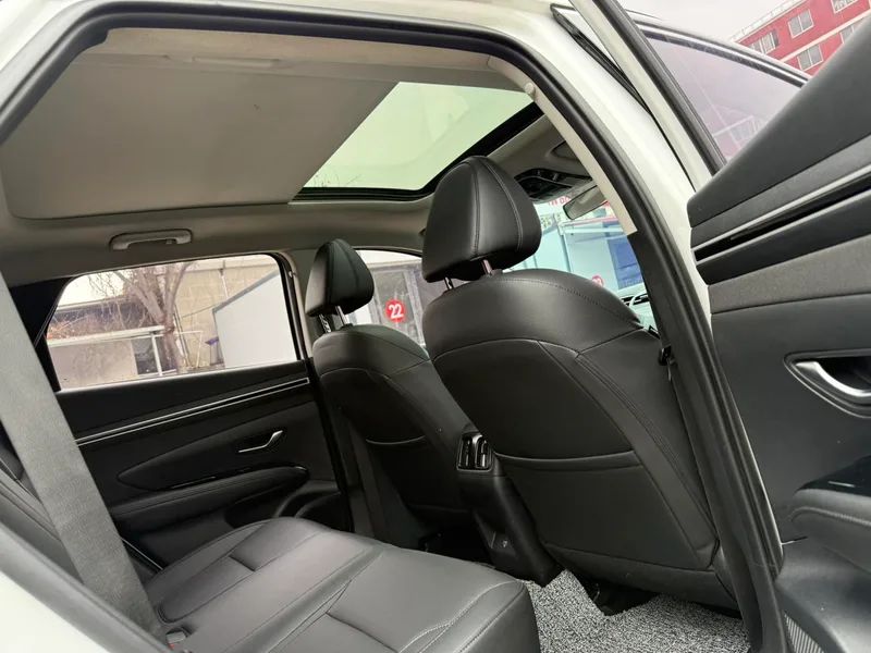 Hyundai Tucson 2022 Tucson L 1.5T LUX Versión de lujo de tracción a dos ruedas N Line interior foto 14