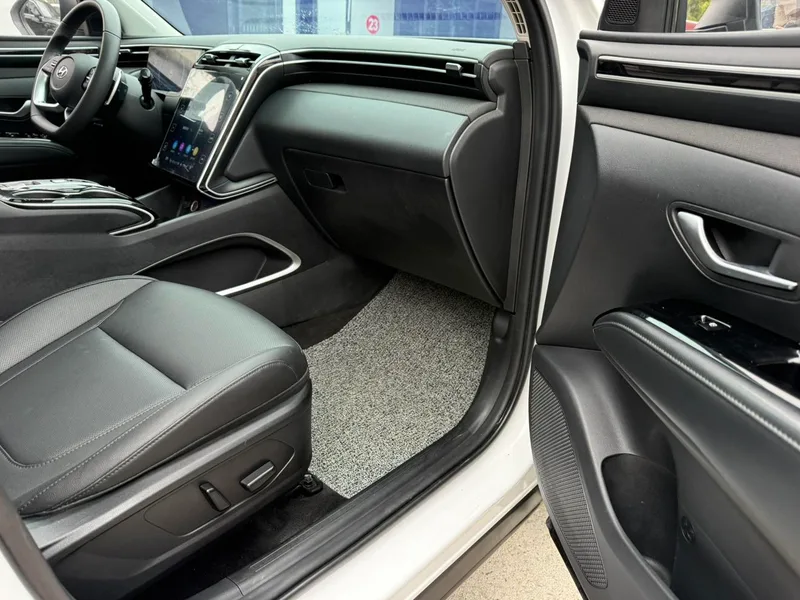 Hyundai Tucson 2022 Tucson L 1.5T LUX Versión de lujo de tracción a dos ruedas N Line interior foto 15