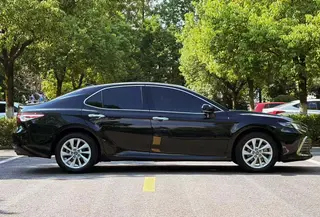Toyota Camry 2021 2.0G Edición de lujo exterior foto 4 Toyota Camry 2021 2.0G Edición de lujo exterior foto 4