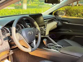 Toyota Camry 2021 2.0G Edición de lujo interior foto 14 Toyota Camry 2021 2.0G Edición de lujo interior foto 14