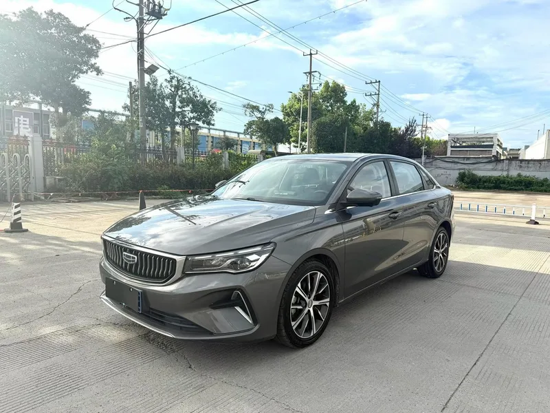 Geely Emgrand 2022 4th Gen 1.5L CVT Flagship exterior photo 1 Geely Emgrand 2022 4th Gen 1.5L CVT Flagship exterior photo 1