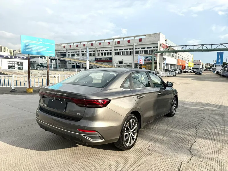 Geely Emgrand 2022 4th Gen 1.5L CVT Flagship interior photo 9 Geely Emgrand 2022 4th Gen 1.5L CVT Flagship interior photo 9
