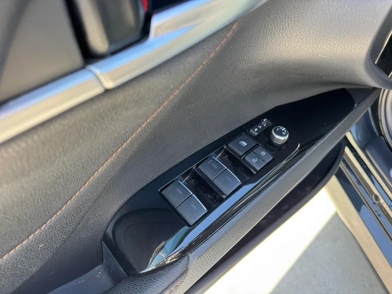 Toyota Camry 2023 2.0G Luxury Edition exterior photo 6 Toyota Camry 2023 2.0G Luxury Edition exterior photo 6