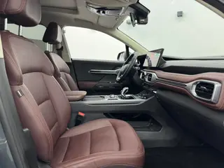 Geely Okavango 2022 1.8TD DCT Flagship exterior photo 7