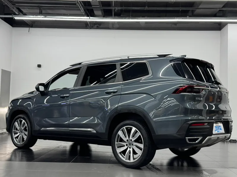 Geely Okavango 2022 1.8TD DCT Flagship interior photo 13