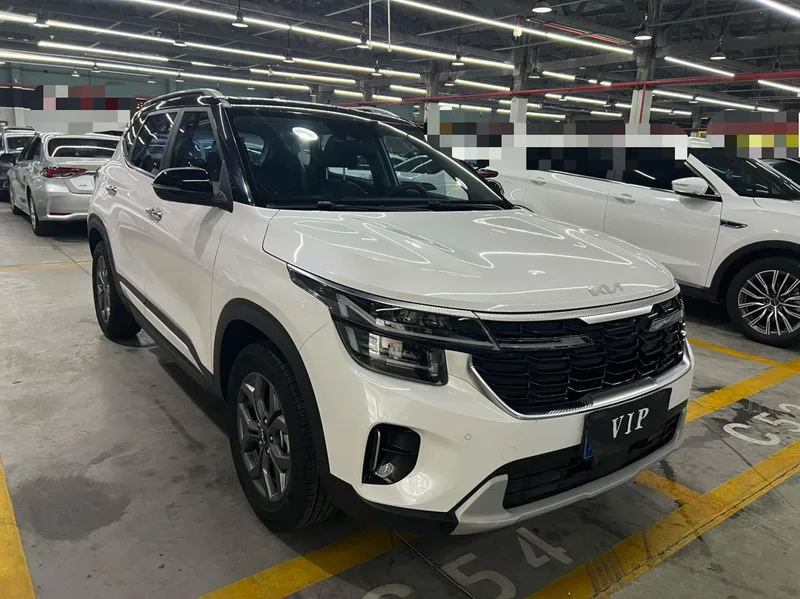 Kia Seltos 2023 1.5L IVT Luxury Edition exterior photo 3 Kia Seltos 2023 1.5L IVT Luxury Edition exterior photo 3
