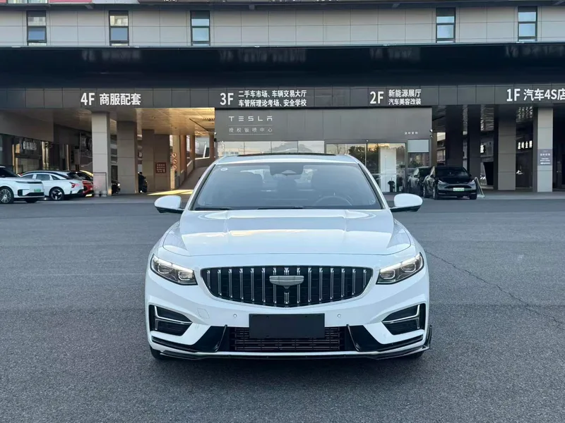 Geely Preface 2025 1.5T Oriental Yao Kunlun Edition exterior photo 2 Geely Preface 2025 1.5T Oriental Yao Kunlun Edition exterior photo 2