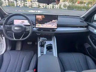 Geely Preface 2025 1.5T Oriental Yao Kunlun Edition exterior photo 6 Geely Preface 2025 1.5T Oriental Yao Kunlun Edition exterior photo 6