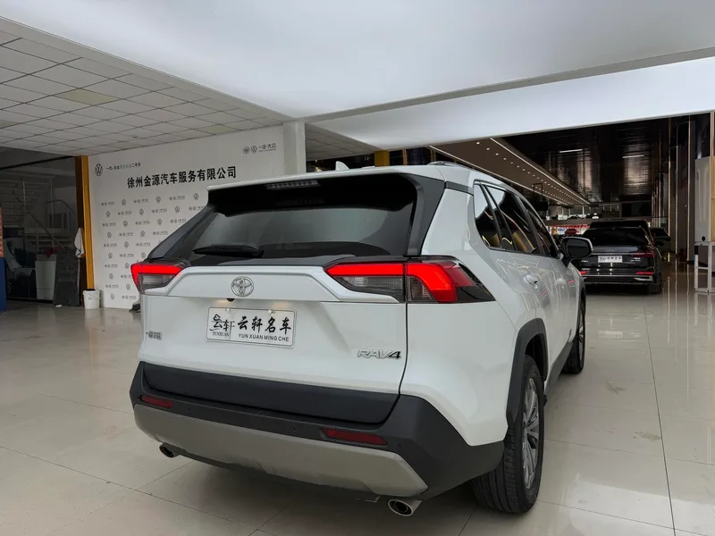 Toyota RAV4 2023 2.0L CVT Two-drive fashion PLUS version exterior photo 6 Toyota RAV4 2023 2.0L CVT Two-drive fashion PLUS version exterior photo 6